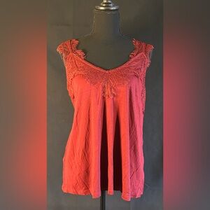 JODIFL Red Lace Trim Sleeveless Top